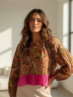 Love the label Boho-chic cropped blouse, size L